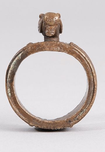 Fingerring mit Vogel - Dan - Elfenbeink�ste