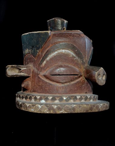 Kipoko Helmmaske - Pende - DR Kongo