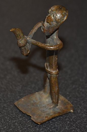 Akan goldweight - Swordsman - Ghana/Ivory Coast