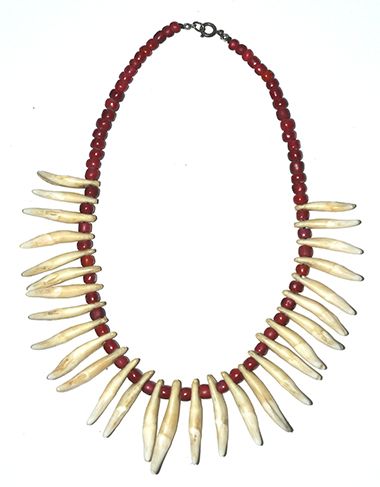 Halskette mit Tierz�hnen Zulu - S�dafrika