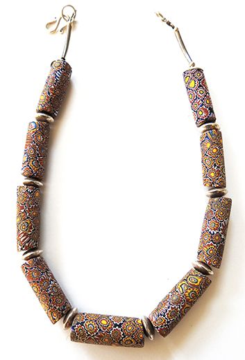 Halskette mit Millefiori Perlen und Silber etc - Westafrika